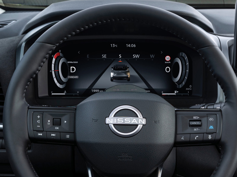 Full TFT digital instrument cluster